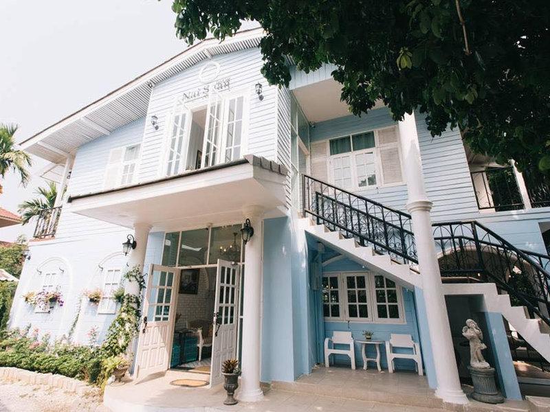 Nai Suan Bed and Breakfast