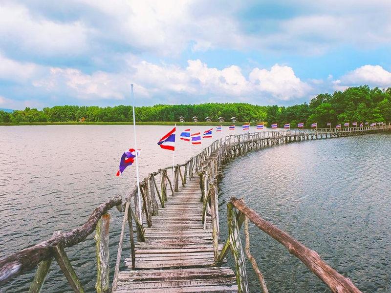 โครงการพัฒนาพื้นที่หนองใหญ่ตามพระราชดำริ