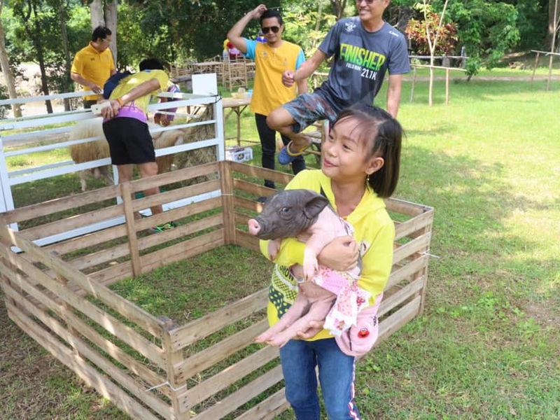 Suan Phueng Hydro Farm