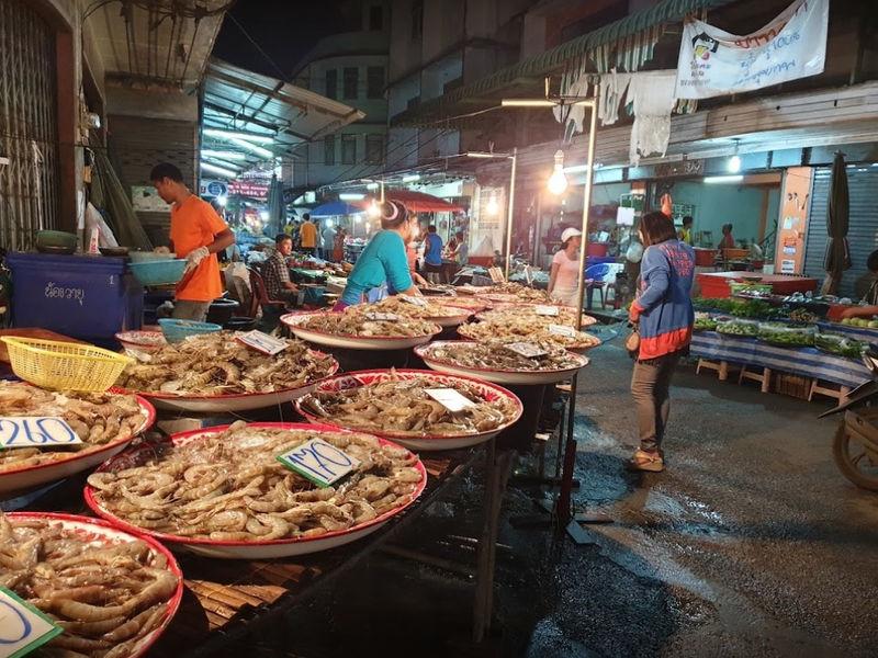 fountain market