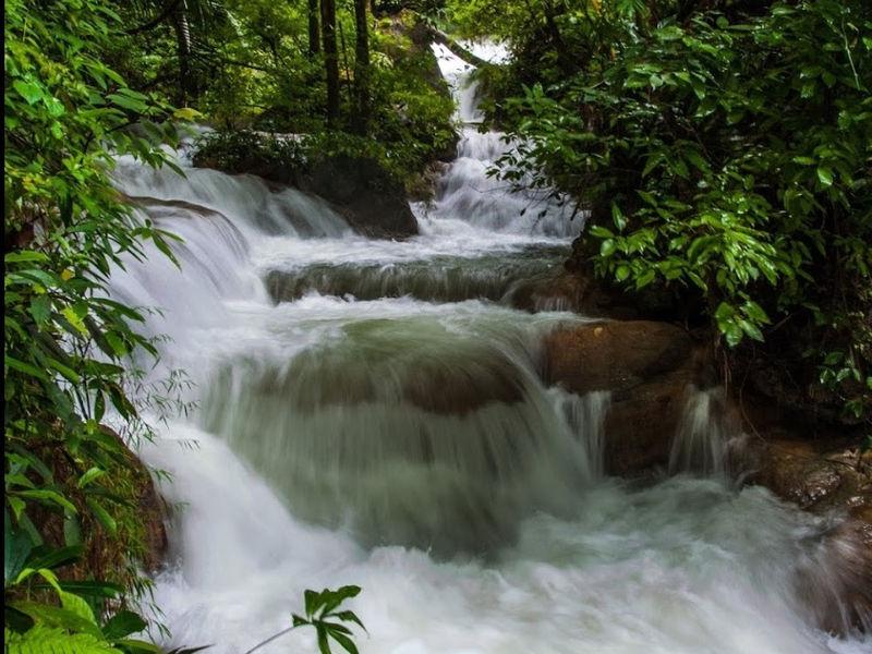 Pha Sawan Waterfall