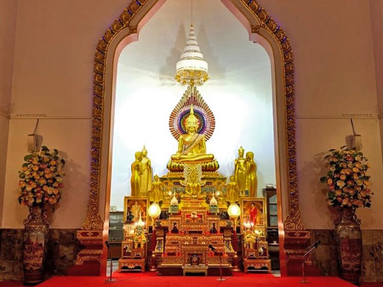 Wat Phra Ngam, Phra Aram Luang