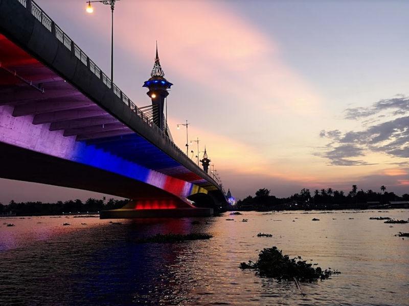 Maha Chessada Dintra Memorial Bridge