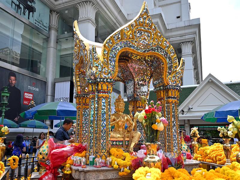 ศาลพระพรหมเอราวัณ