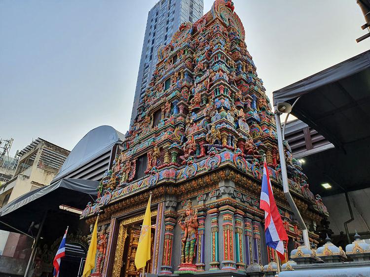 Wat Phra Sri Maha Uma Devi (Wat Khaek)