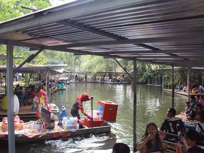 guangzhou floating market