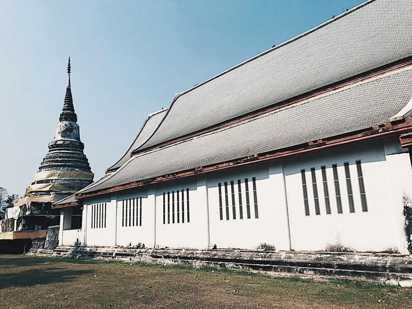 Wat Phra Fang, Sawangkhaburi Muninat