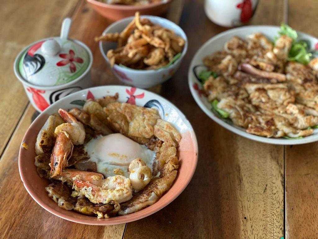 ก๋วยเตี๋ยวคั่วไก่นายฮ้ง