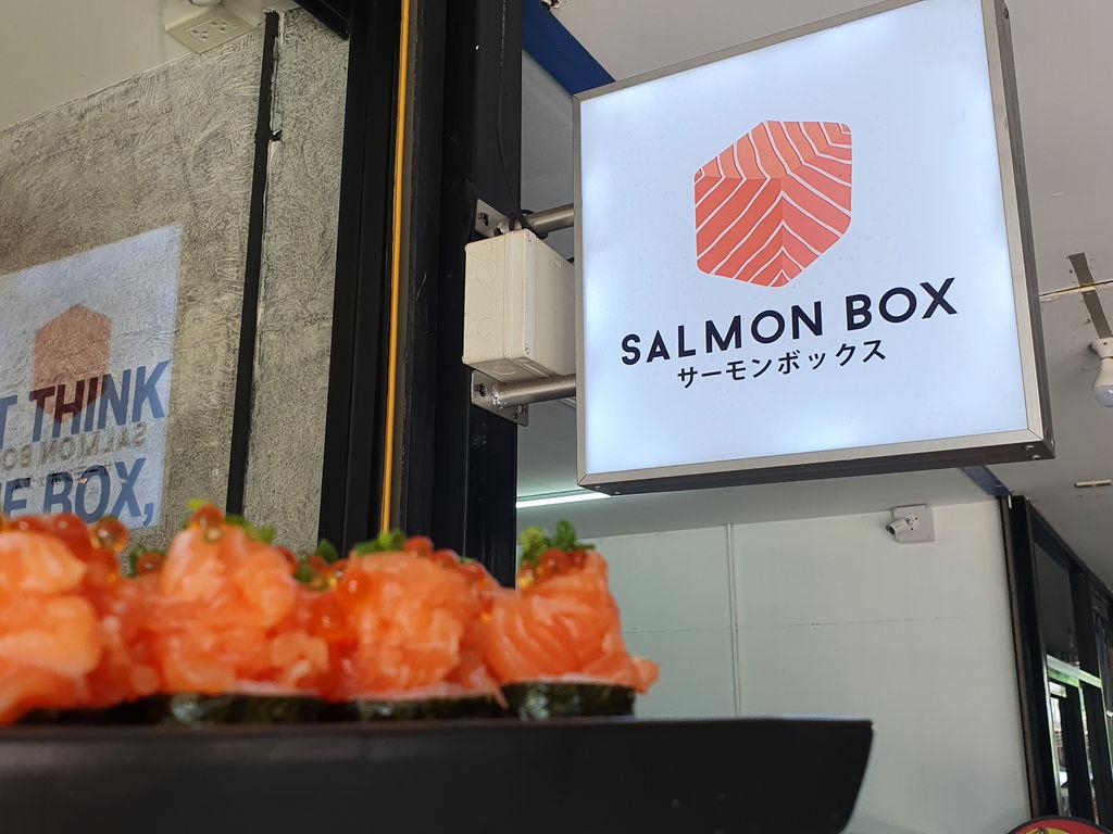 SALMON BOX