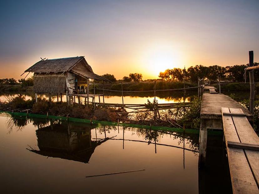 Ban Khun Samut Chin