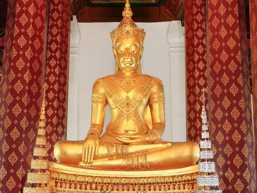 Wat Na Phra Men