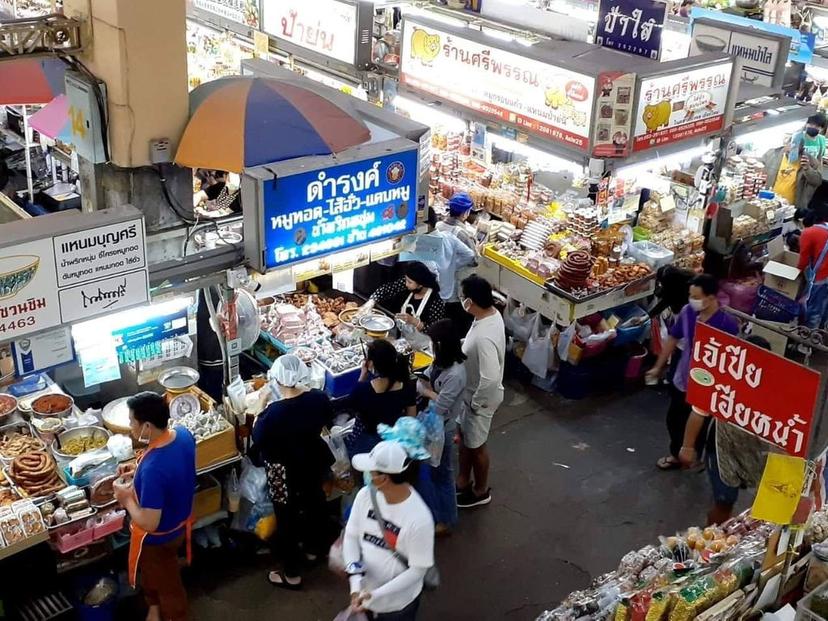 ตลาดวโรรส