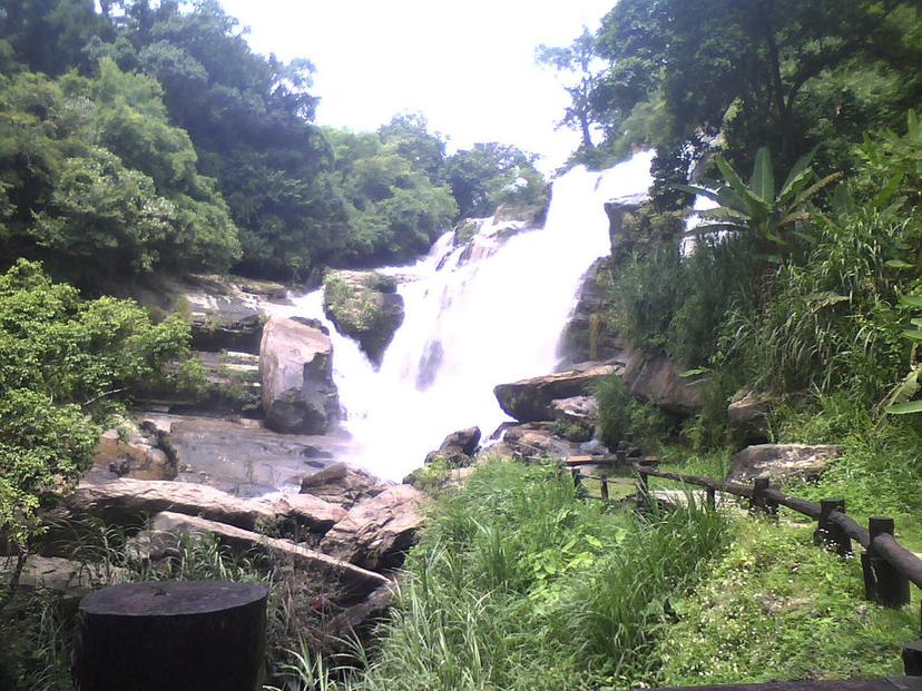 Mae Klang Waterfall