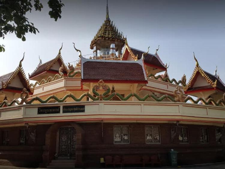 Wat Sri Muang