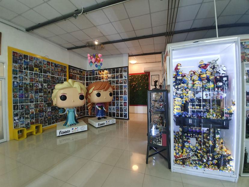 toy museum Anime and movie collectibles