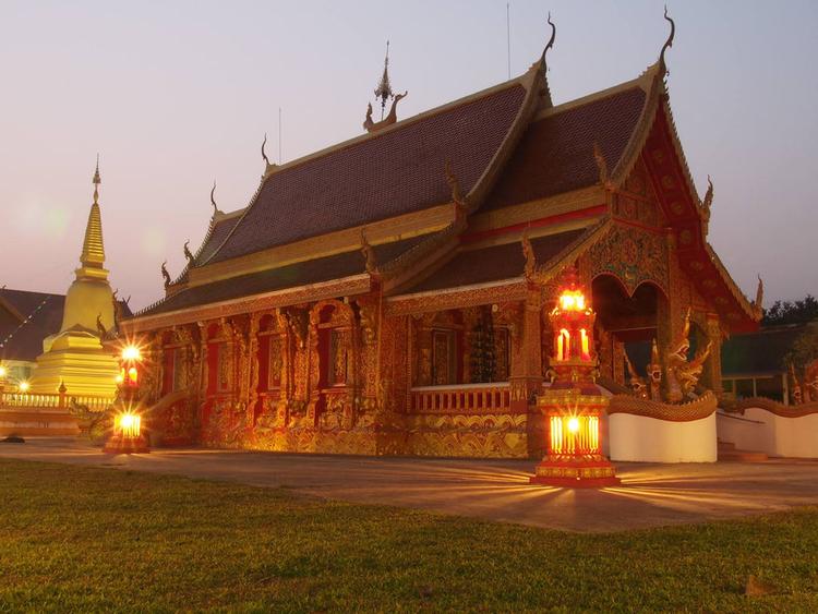 Wat Thung Kluai Photharam