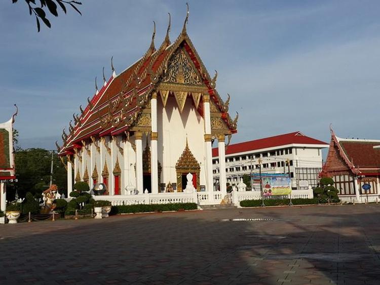 Wat Tha Luang