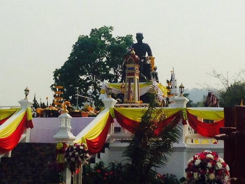 Statue of King Naresuan the Great, Phan District