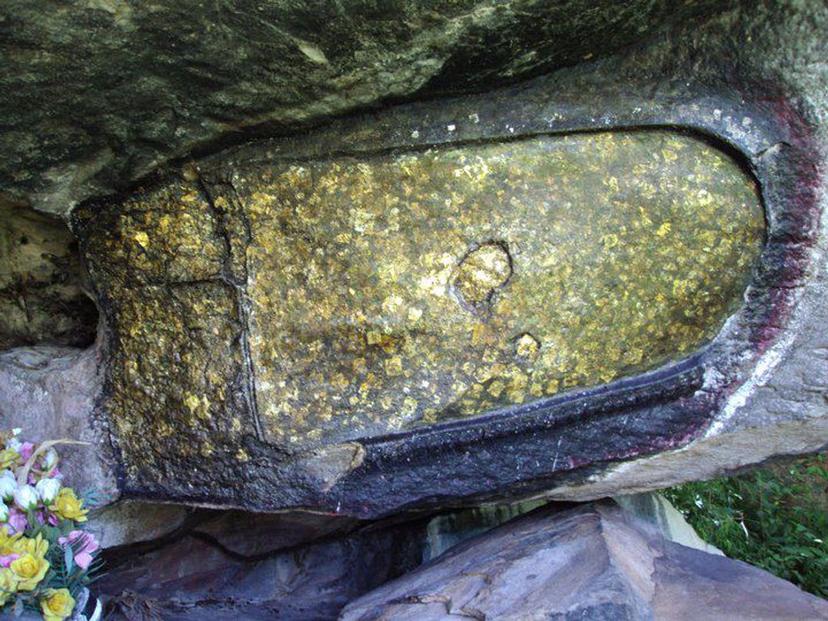 Phra Buddha's footprint