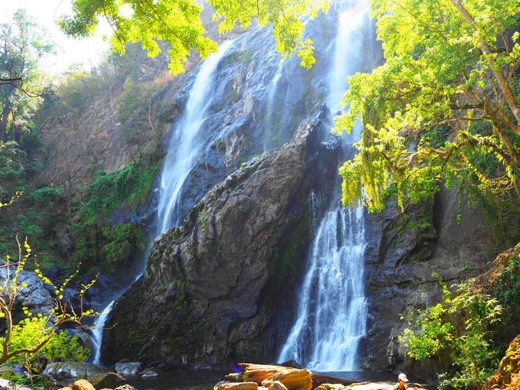 Klong Lan Waterfall