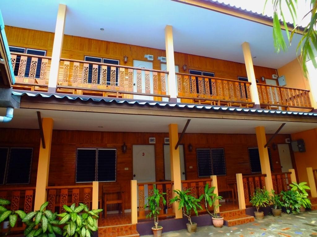 Tamarind Guesthouse Kanchanaburi