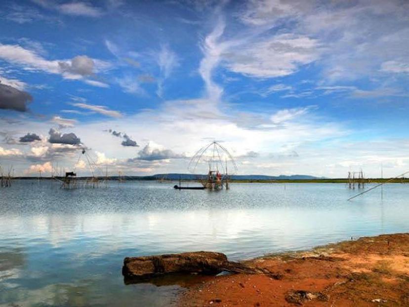 Huai Luang Dam