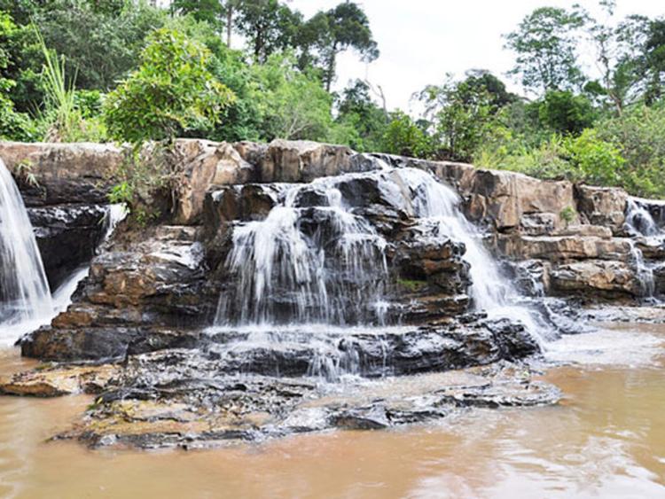 Theppana Waterfall (Pa Hin Ngam National Park)