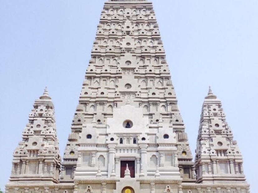 Wat Chong Kham, Phra Aram Luang