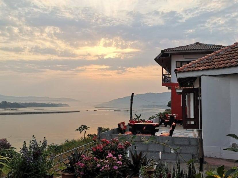 Mekong balcony room