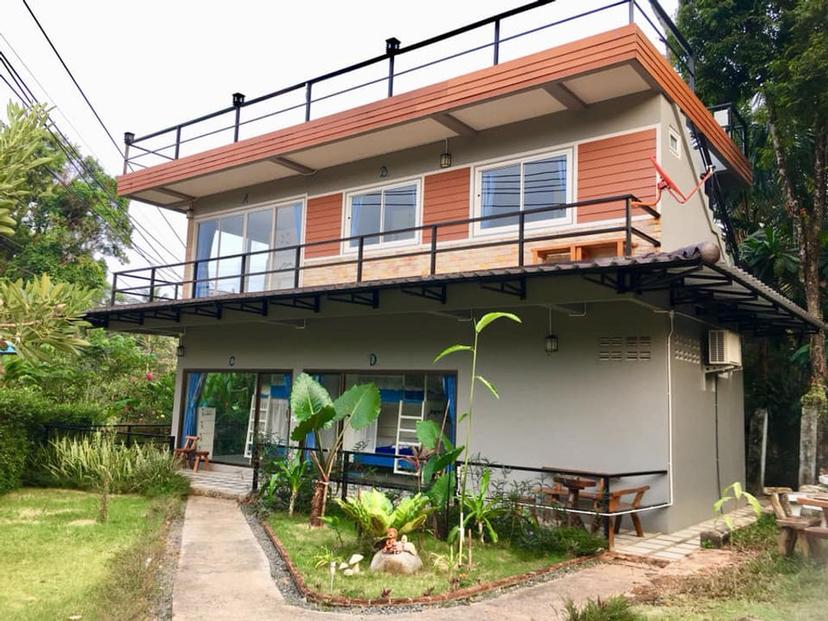 2L Hostel Kohchang