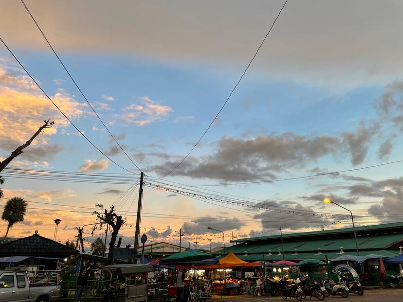 Sangkhlaburi Walking Street