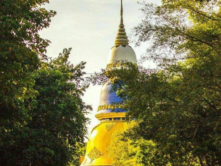 Wat Huai Nam Thip (Phra That Wayo)