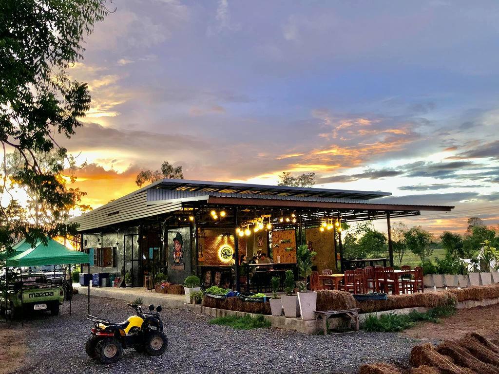 Farm Stay Sukhothai Baan Rai Base Camp