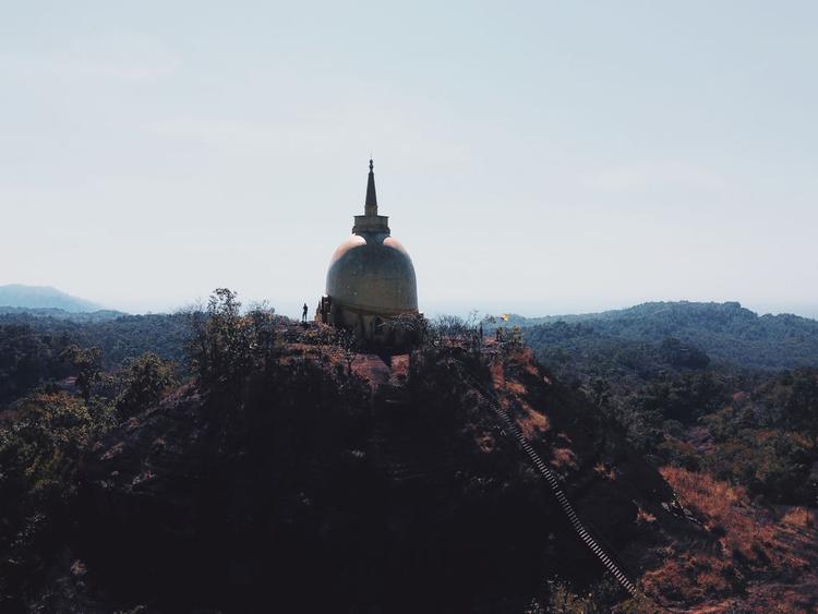 เจดีย์กองข้าวศรีบุญเนาว์