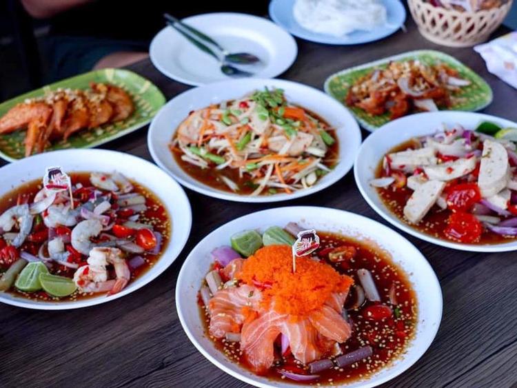 ตำแซ่บbyทราย สาขาพัทยา