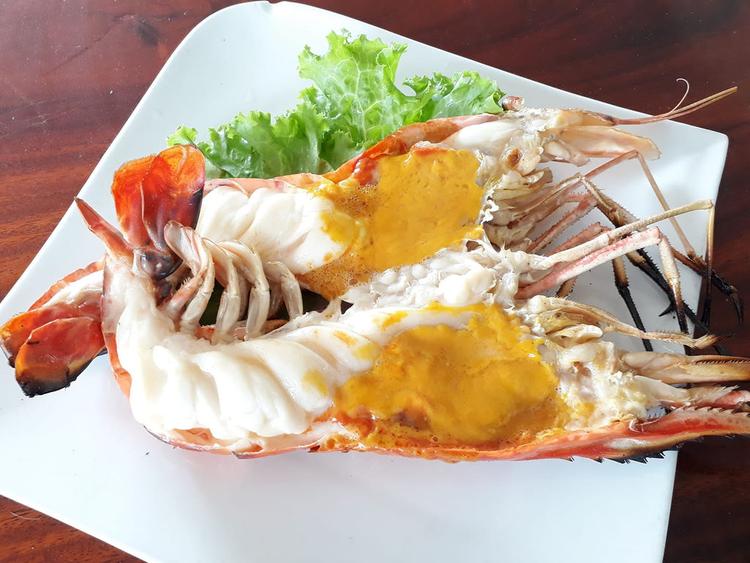 ร้านเรือนไทยกุ้งเผา Ruanthai kungpao