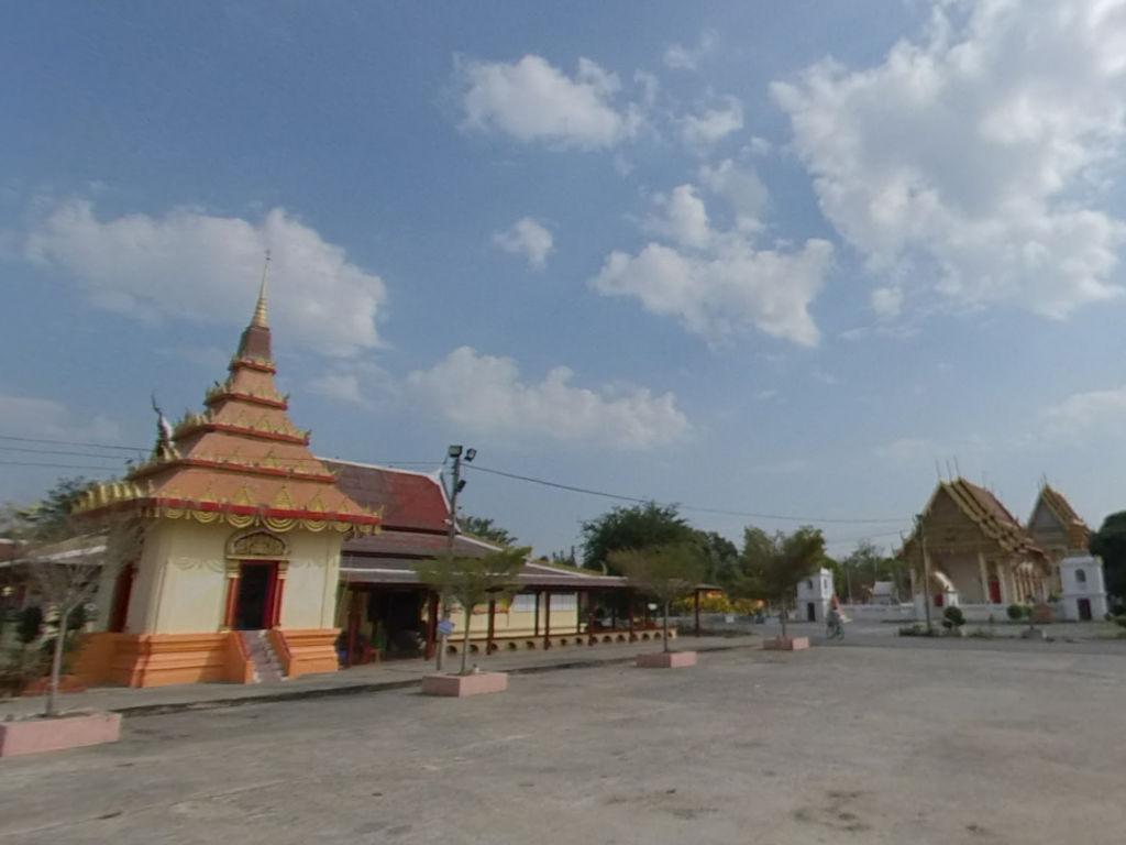 Wat Kasem Suriyamanat