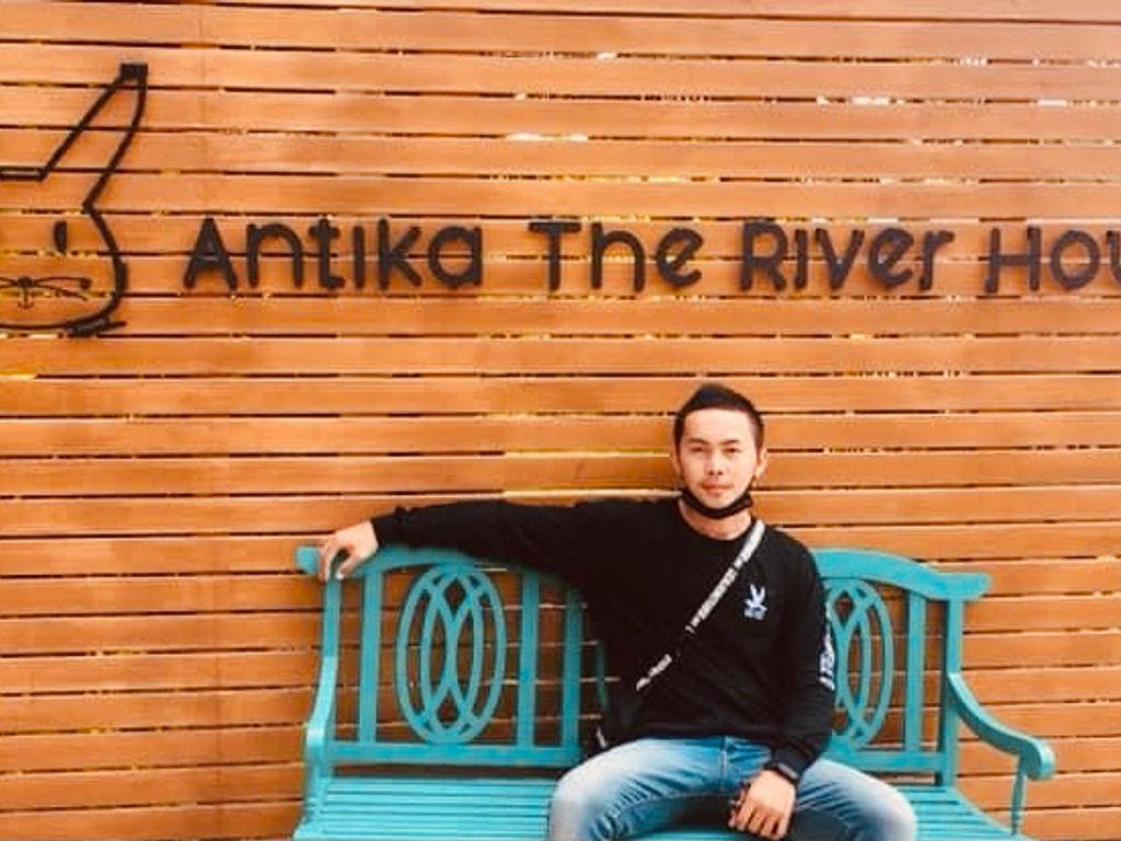 antika the river house