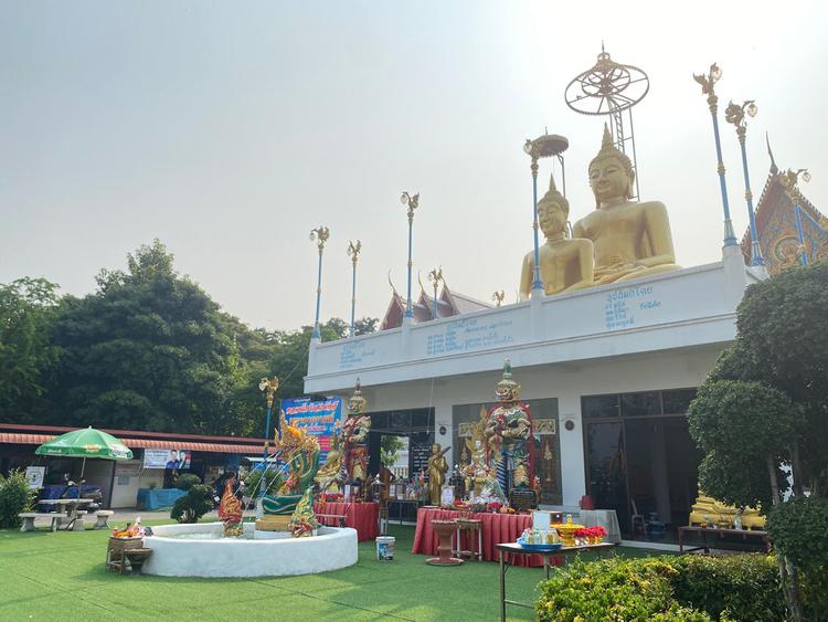 Wat Bang Nam Phueng Nok