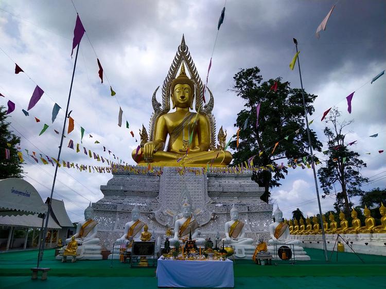 วัดพระพุทธบาทน้ำทิพย์