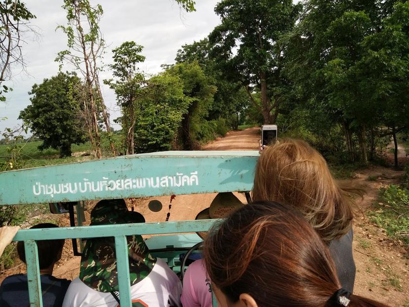 Ban Huai Saphan Samakkhi Community Forest Housewives Group