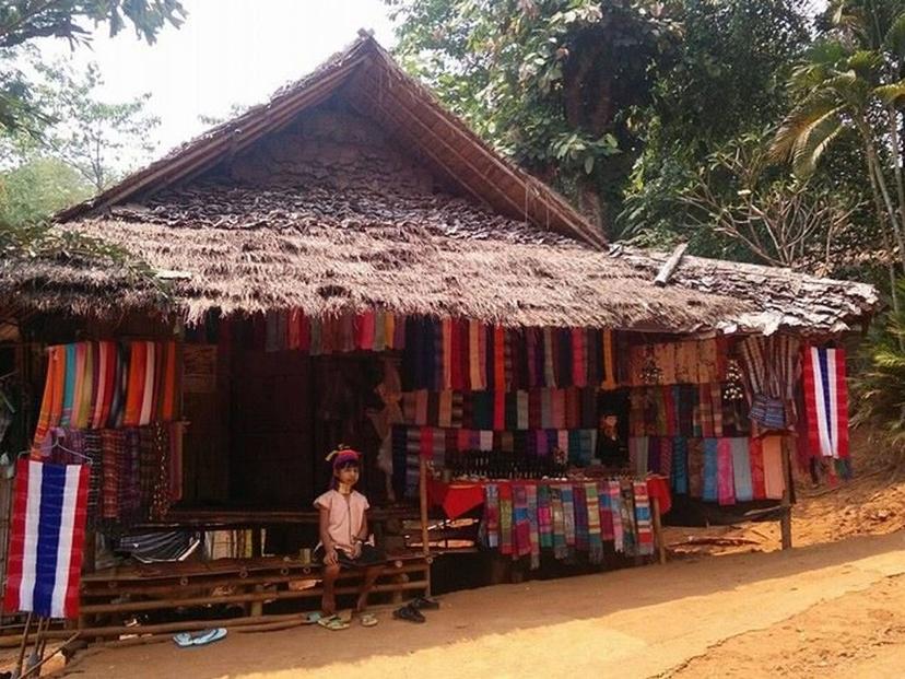 Karen Long Neck Village, Chiang Rai Province