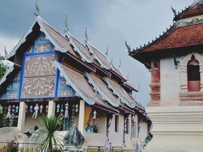 Wat Na Tao, Holy Scriptures Hall, Lanna-style ubosot