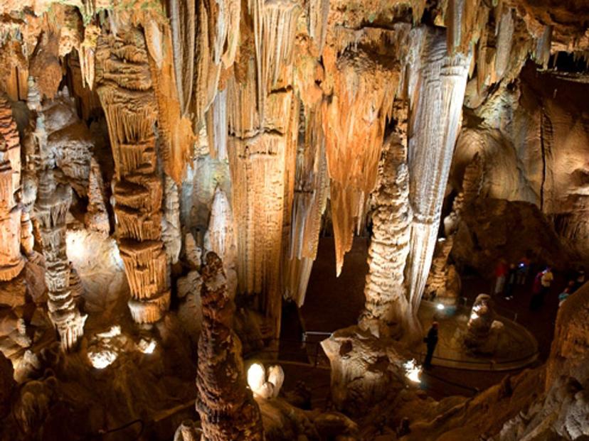 Daowadueng Cave