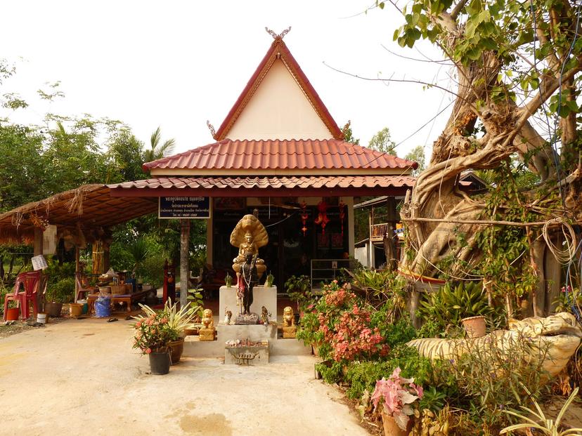 Wat Pa Samakkhitham