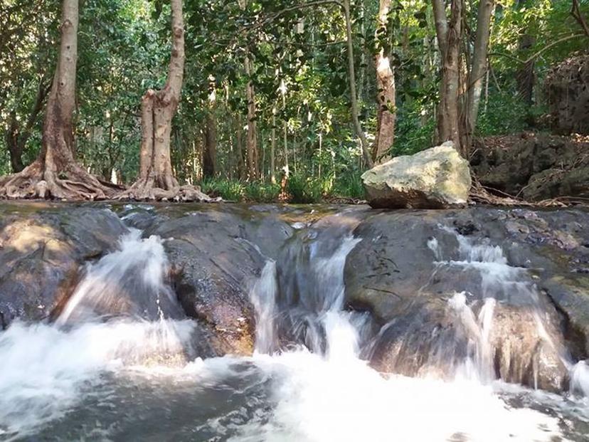 Ton Teo Waterfall