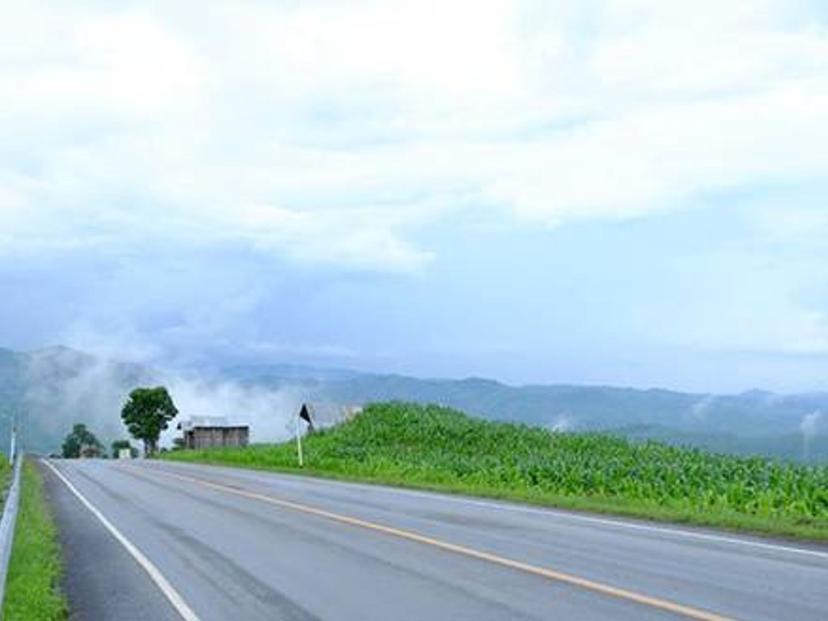 Loi Fah Road, Lom Kao - Phu Luang