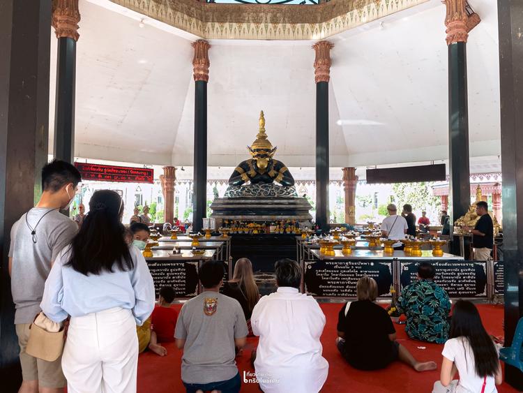 Wat Sisathong