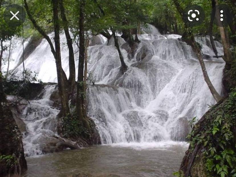 Pha Tad Waterfall