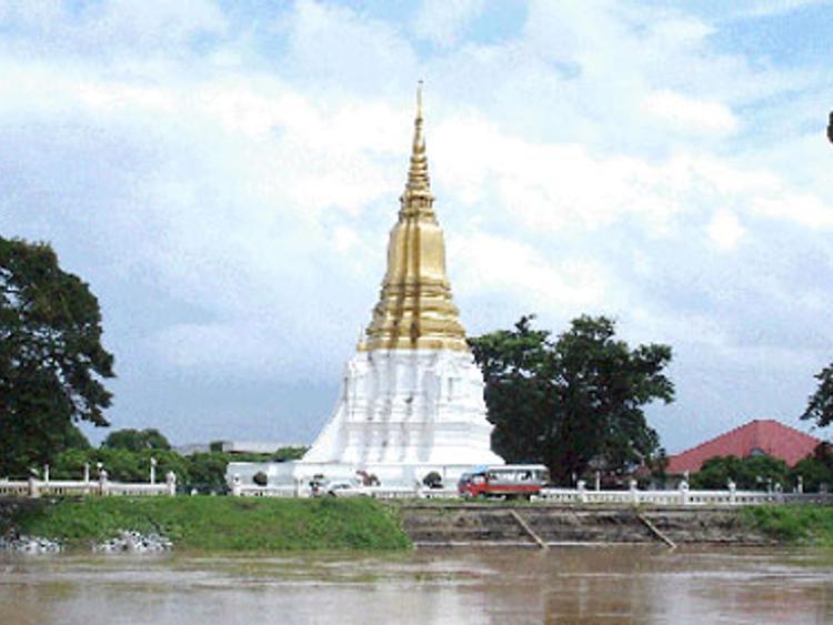 Wat Suan Luang Sop Sawan